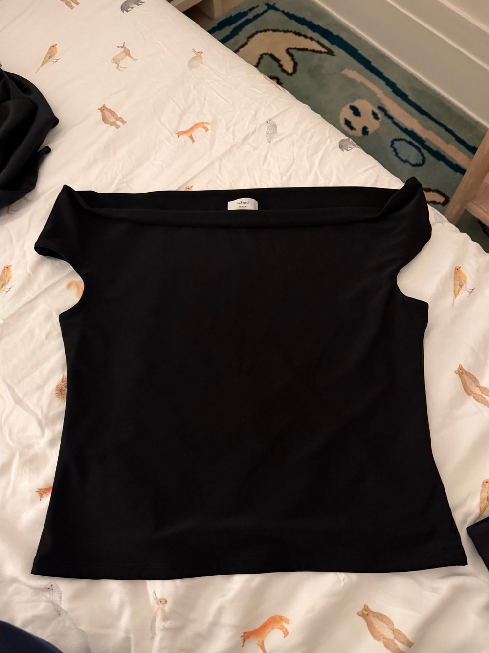 Aritzia Top